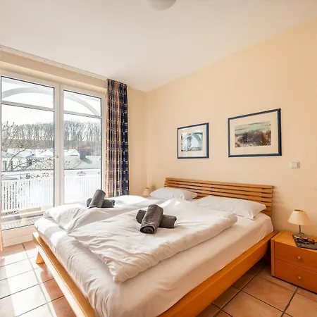 Hildegard 8 Apartment