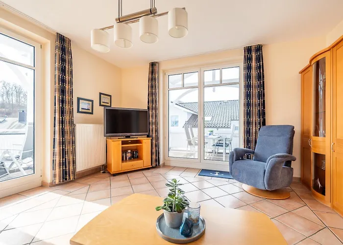 Apartament Hildegard 8 *